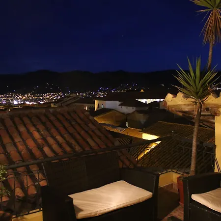 Hotel & Mirador Los Apus