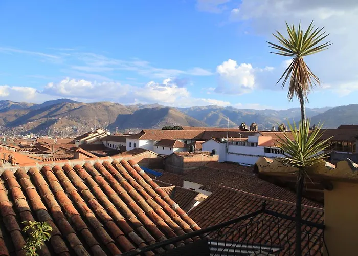 & Mirador Apus Hotel 3*