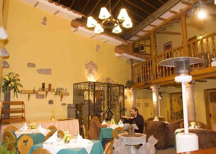 & Mirador Apus 3*