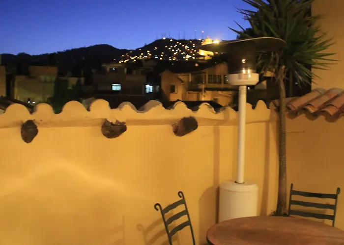 & Mirador Apus Hotel 3*