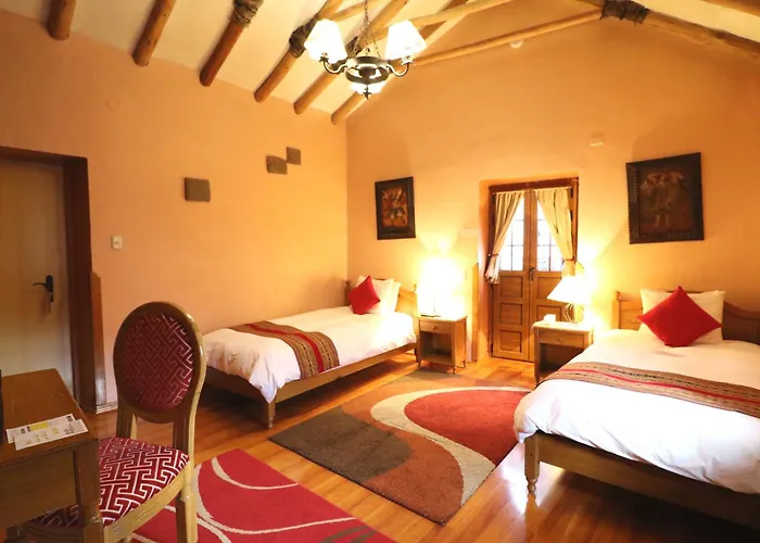 & Mirador Apus Hotel 3*