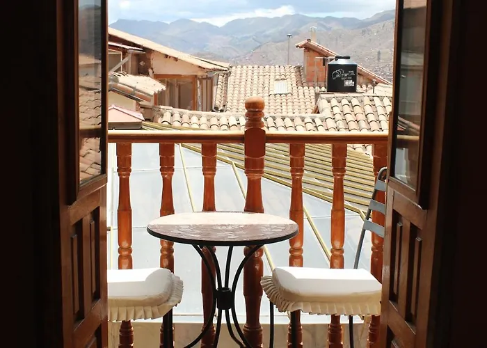 Hotel & Mirador Apus