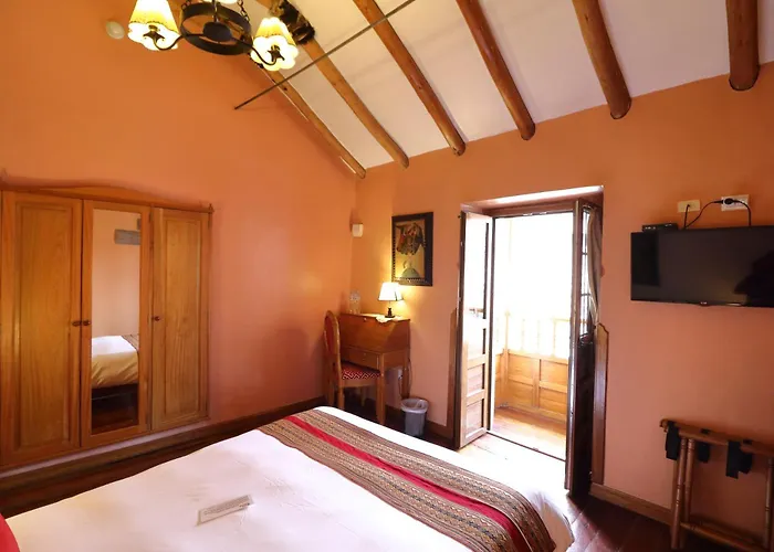 & Mirador Apus 3*
