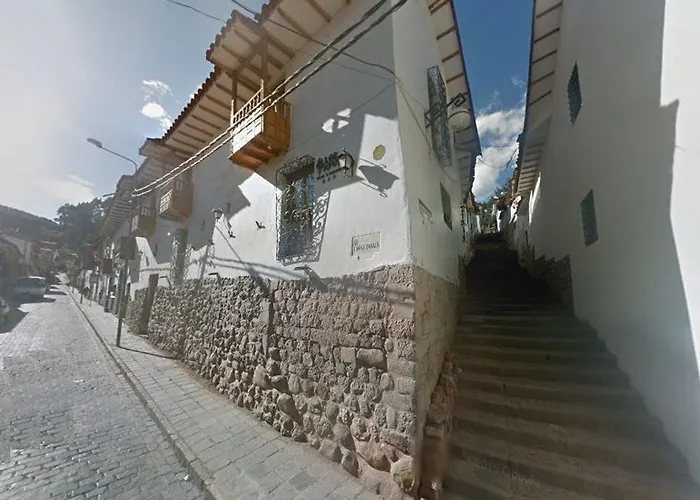 Hotel & Mirador Apus